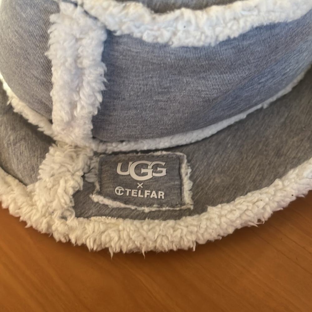 Bucket hat - Picture 2 of 3